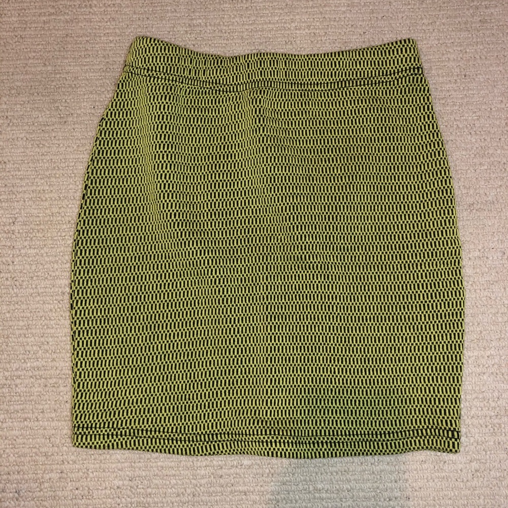 Forever 21 Lime Green & Black mini skirt